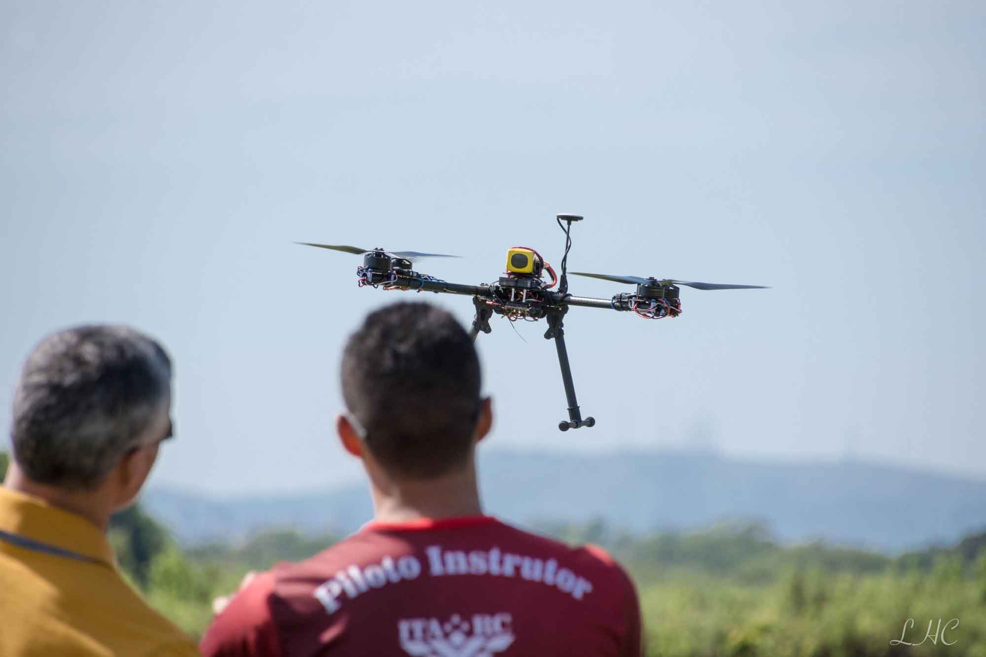 Como fazer entrega com drone no Brasil