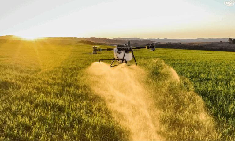 Drones Agrícolas: Como a Tecnologia Está Mudando a Forma de Cuidar das Plantações